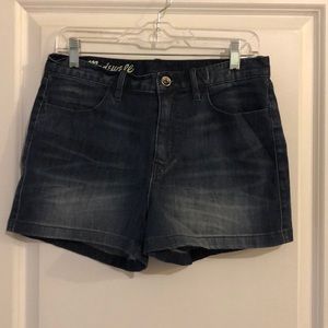 Madewell high waisted jean shorts. Size 30.